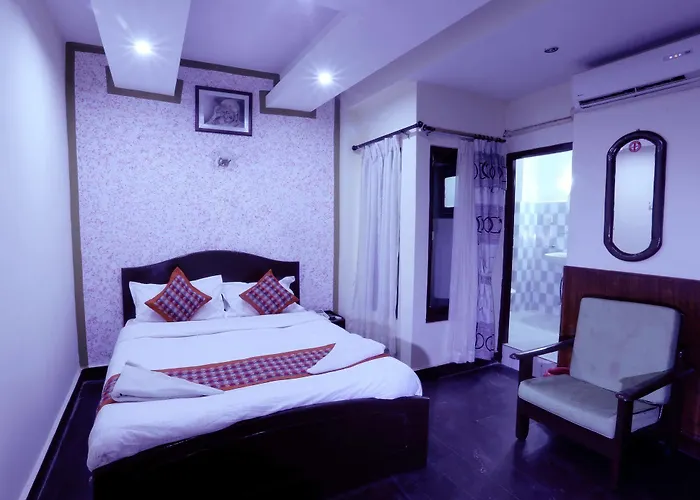 Oyo 153 Aster Nepal